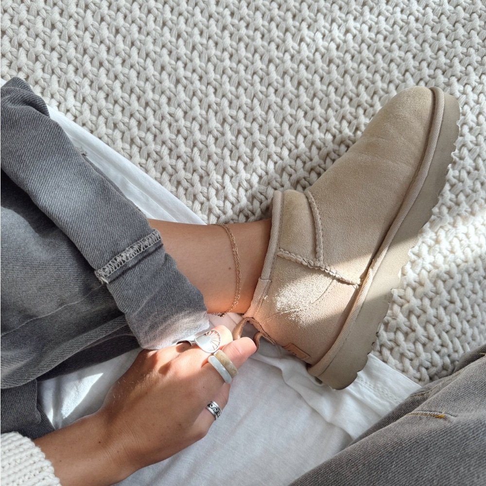 UGG Ultra Mini Classic Boot - Driftwood